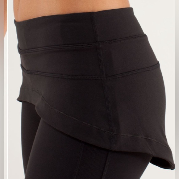 Lululemon Steadfast Cropped Leggings - Picture 3 of 10
